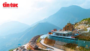 La Porte du Ciel d’O Quy Ho vue d’en haut.