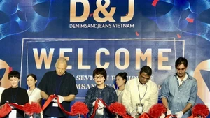 Cérémonie d'ouverture du salon Denimsandjeans Vietnam. Photo : VNA.