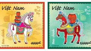 Coffret «Ma dao thành công». Plus qu’un symbole de bonne fortune, le cheval représente la persévérance et le moment où le dévouement finit par payer.