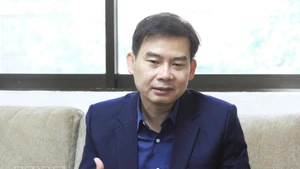 Le Dr Chheang Vannarith, secrétaire général adjoint et chef du groupe consultatif de l’Assemblée nationale du Cambodge. Photo : VNA