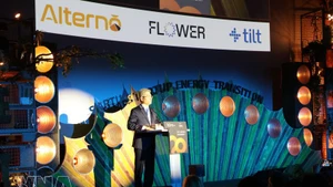 L’ambassadeur du Vietnam en Allemagne, Nguyen Dac Thanh, s'exprime lors de la cérémonie de remise des prix. Photo: VNA