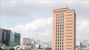 Le centre du 1er arrondissement de Hô Chi Minh-Ville abrite de nombreuses institutions financières nationales et internationales. Photo : VNA.