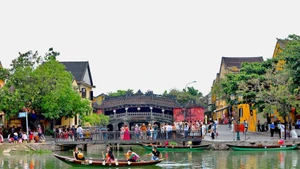 Classée au patrimoine mondial de l’UNESCO, la vieille ville de Hôi An est l'une des destinations vietnamiennes les plus appréciées par les visiteurs internationaux. Photo : VNA.