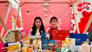 Promotion de la gastronomie et des produits vietnamiens à la Foire printanière de Chongqing