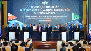 Truong Gia Binh : l’établissement de l’usine de test contribue à “fermer la boucle” de l’écosystème des semi-conducteurs au Vietnam