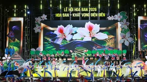 Cérémonie d'ouverture du Festival. Photo : VNA.