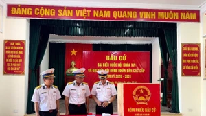 L'île de Sinh Ton prête pour le jour du scrutin