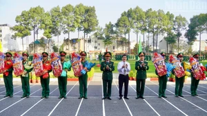 La cérémonie d’adieu aux militaires démobilisés au Régiment Gia Dinh.