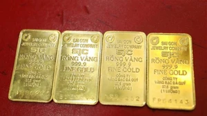 Le non-paiement des transactions d'achat et de vente d'or par le biais de comptes de paiement sera passible d'une amende pouvant atteindre 20 millions de dôngs.