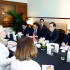 Lors de la rencontre entre le ministre vietnamien des Affaires étrangères, Le Hoai Trung et la secrétaire adjointe au ministère australien des Affaires étrangères et du Commerce, Jan Adams. Photo : VNA.