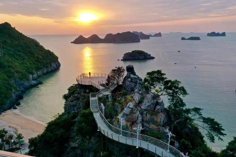 Une vue de l'île de Cat Ba. Photo : VNA.