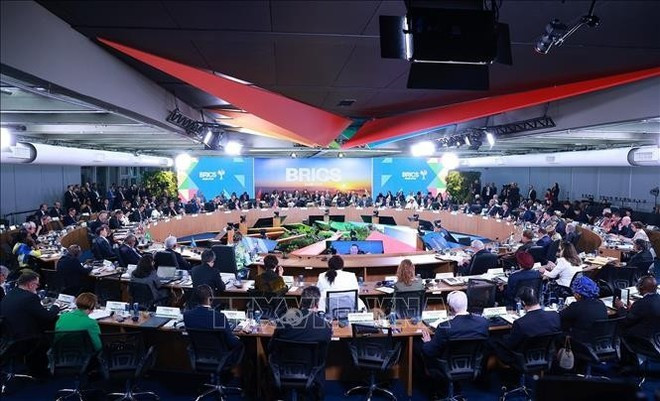 Débat de haut niveau, axé sur le thème « Renforcer le multilatéralisme, les questions économiques et financières et l’intelligence artificielle ». Photo: VNA Débat de haut niveau, axé sur le thème « Renforcer le multilatéralisme, les questions économiques et financières et l’intelligence artificielle ». Photo: VNA