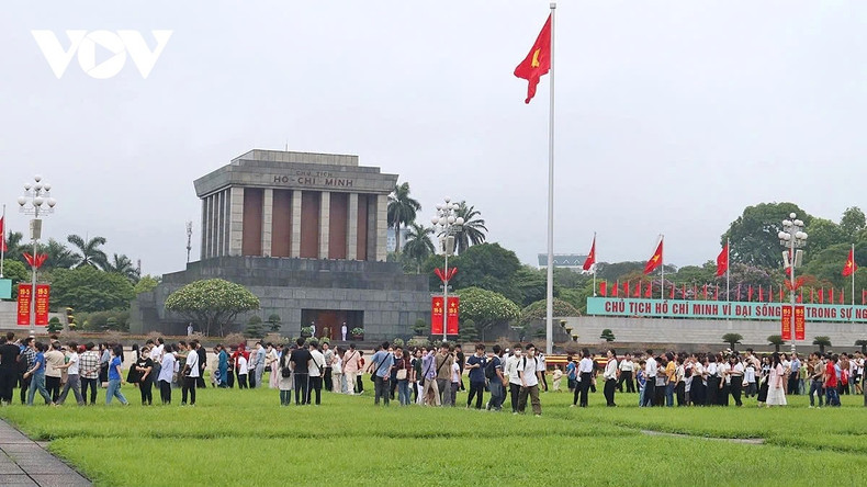 Le mausolée de Ho Chi Minh, l'une des attractions incontournables de Hanoï. Photo : VOV Le mausolée de Ho Chi Minh, l'une des attractions incontournables de Hanoï. Photo : VOV