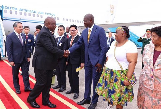 La visite d’État du président Matamela Cyril Ramaphosa au Vietnam marque une étape importante dans les relations bilatérales, témoignant de la haute considération mutuelle et de la volonté politique commune d’élever les liens entre les deux pays. Photo : VNA.