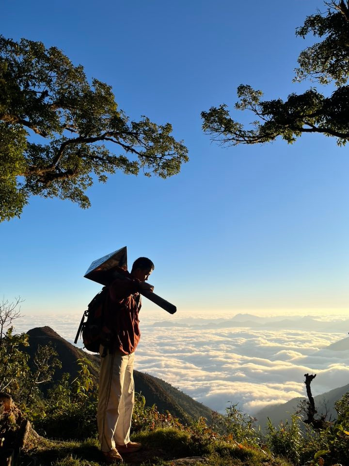 Une « mer de nuages » à couper le souffle attend les randonneurs à Phu Sa Phin. Photo : Do Hoang Dung