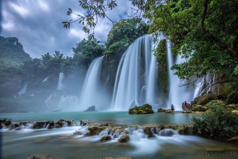 Cascades de Ban Gioc dans le géoparc mondial UNESCO Non Nuoc Cao Bang. Photo: VNA ban.jpg