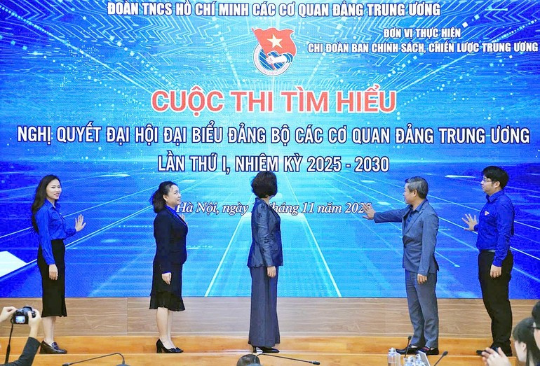 Lancement du concours sur la résolution du Congrès du Comité du Parti des organes centraux pour le mandat 2025 – 2030. Photo : NDEL