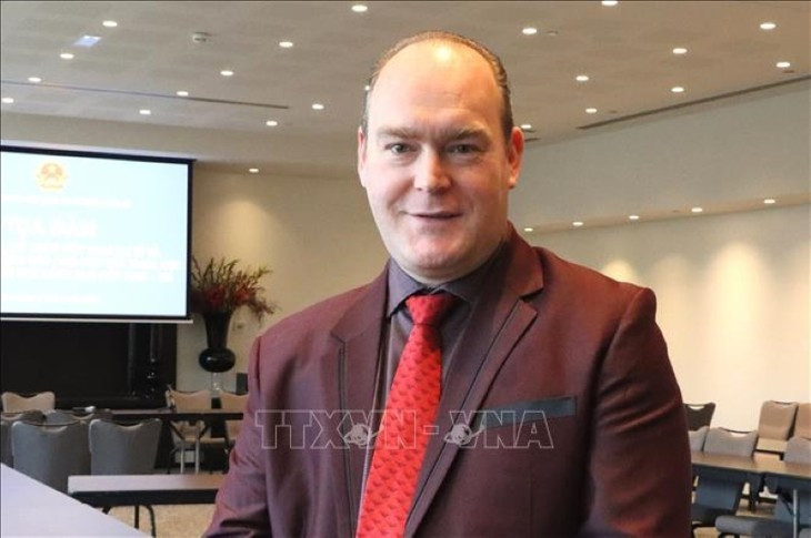 Eric Van Vaerenbergh, expert en énergie et enseignant à l’École supérieure de technologie de Bruxelles (ECAM). Photo : VNA.