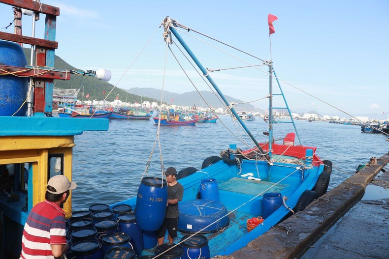 Bateaux de pêche à Khanh Hoa. Photo : VNA. Bateaux de pêche à Khanh Hoa. Photo : VNA.