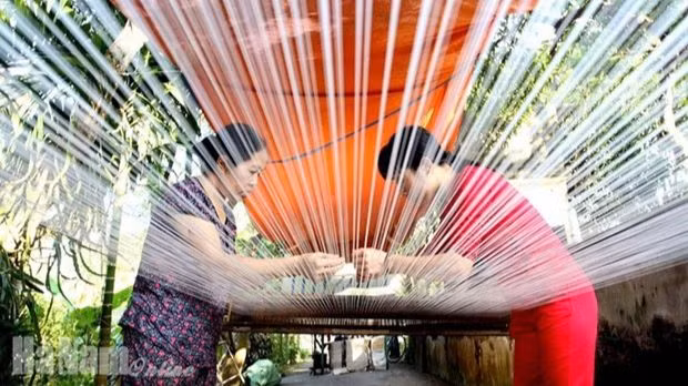 La fabrication de la soie à Nha Xa. Photo : baohanam.com.vn