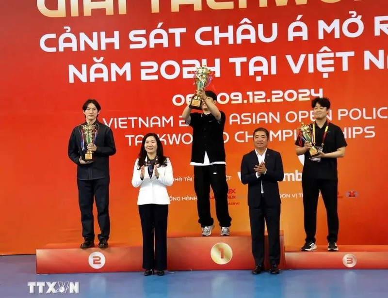 La délégation vietnamienne occupe la première place du podium avec un total de 37 médailles d'or, 36 d'argent et 33 de bronze. Photo : VNA.