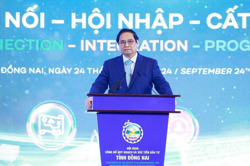 Le Premier ministre Pham Minh Chinh lors de la conférence d’annonce du plan directeur de la province de Dông Nai pour la période 2021-2030, avec une vision jusqu’en 2050 et de promotion des investissements, à Dông Nai, le 24 septembre. Photo : VNA.