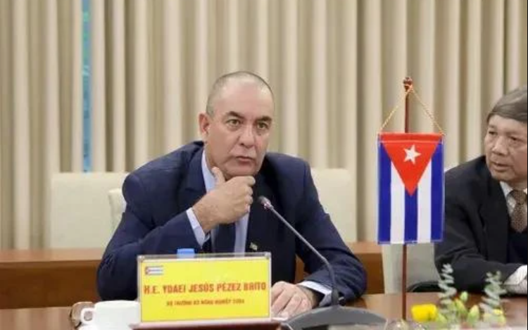 Le ministre cubain de l'Agriculture, Ydael Jesús Pérez Brito. Photo : VNA.