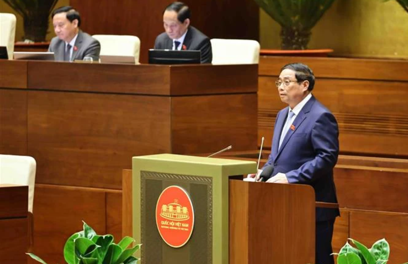 Le Premier ministre Pham Minh Chinh prononce un discours dans le cadre de la 8e session en cours de la 15e Assemblée nationale (AN), le 12 novembre. Photo: VNA