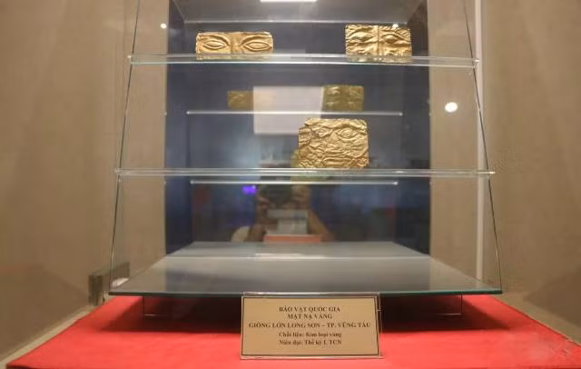 Le Premier ministre a signé, le 25 décembre 2021, un décret reconnaissant ces objets comme des trésors nationaux. Photo : Vietnamnet.