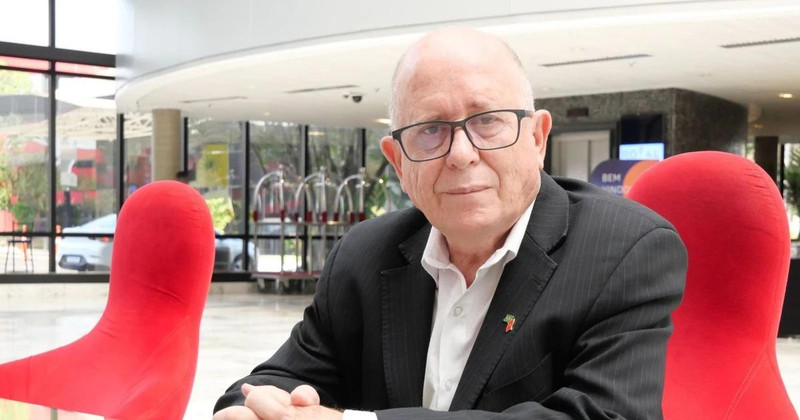 Le journaliste et historien Pedro de Oliveira, secrétaire général de l’Association d’amitié Brésil – Vietnam. Photo : VNA. 