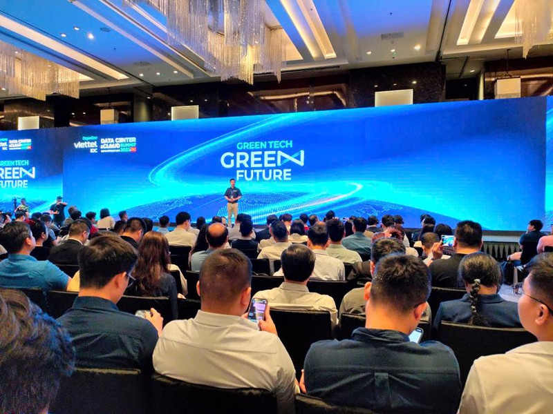 Le forum DCCI Summit 2025 aura pour thème : «Technologie verte, avenir vert ». Photo : vneconomy.vn 