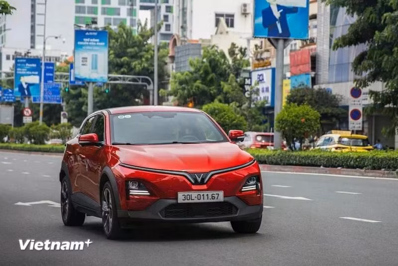 L’exonération prolongée des frais d'immatriculation, un coup de pouce pour le marché de la voiture électrique. Photo: Vinfast Zalo Facebook Twitter Impression Copy link 