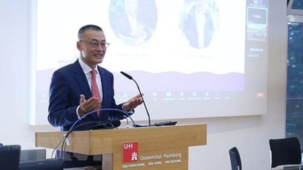 L'ambassadeur vietnamien en Allemagne Vu Quang Minh. Photo: VNA