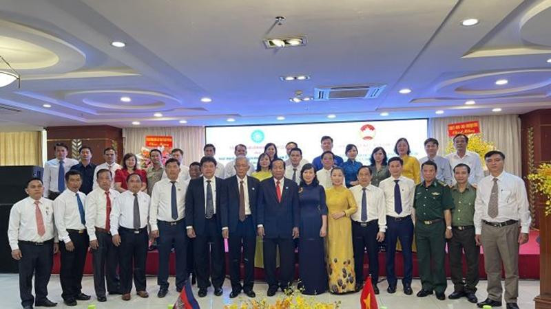 Lors de la cérémonie de signature du protocole d’accord pour la période 2022-2027. Photo: mattranbinhphuoc.org.vn
