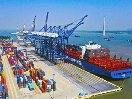 Port international de Lach Huyen à Hai Phong. Photo: VNA