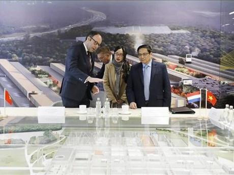 Le Premier ministre Pham Minh Chinh a visité le Parc technologique "Brainport Industries Campus". Photo : VNA.