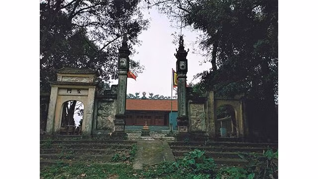 Le temple Xà est très ancien, mais au fil du temps, il a été restauré à plusieurs reprises sous les dynasties Lê et Nguyên. Photo : Minh Minh/NDEL.