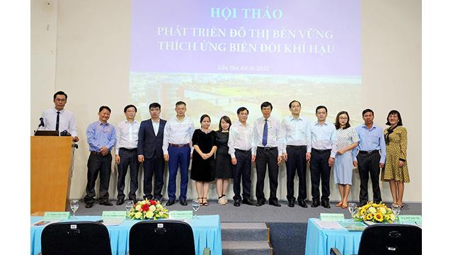 Les délégués lors du séminaire. Photo : thoidai.com.vn