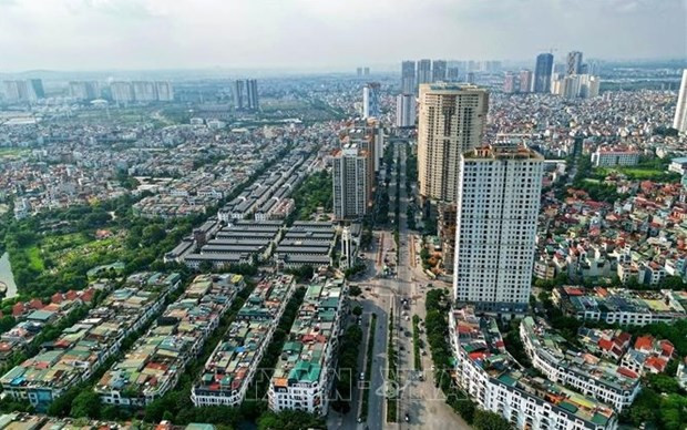 Le marché immobilier pourrait s’améliorer en 2024 grâce à des facteurs positifs en matière juridique et de taux d'intérêt. Photo : VNA.