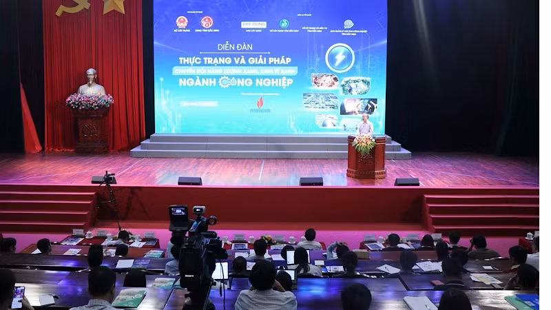 La vue générale de l'événement. Photo : nhandan.vn