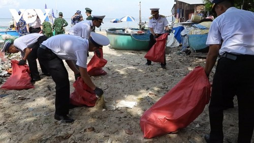 Une «Marche bleue» pour obtenir le retrait du «carton jaune» sur les produits de la pêche