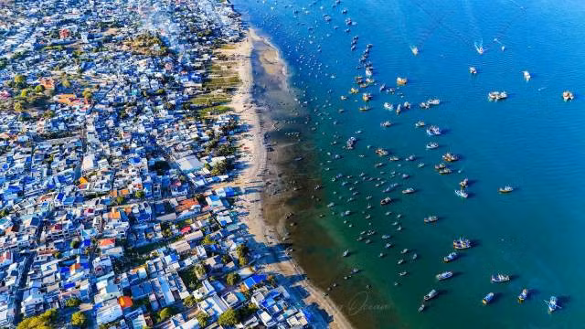 Le village de pêcheurs de Mui Ne vu d'en haut. Photo : Khang Océan.