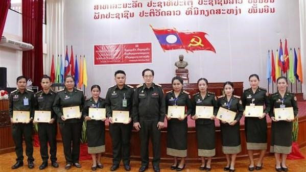 Cérémonie de clôture du 5e cours de vietnamien. Photo: VNA