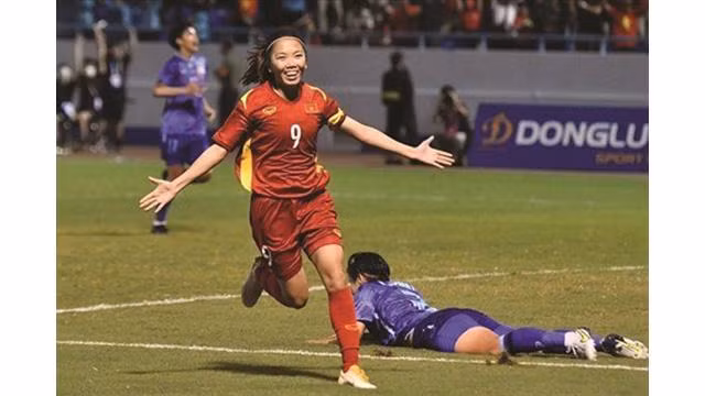 Huynh Nhu, footballeuse vedette de la sélection nationale. Photo: CVN