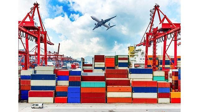 Le chiffre d'affaires total à l’import-export a atteint 526,04 milliards de dollars en 9 mois. Photo: congthuong.vn
