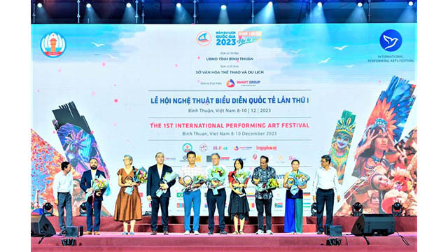 Le 1er Festival international des arts du spectacle tenu en 2023 à Binh Thuân (au Centre du Vietnam). Photo : NDEL.