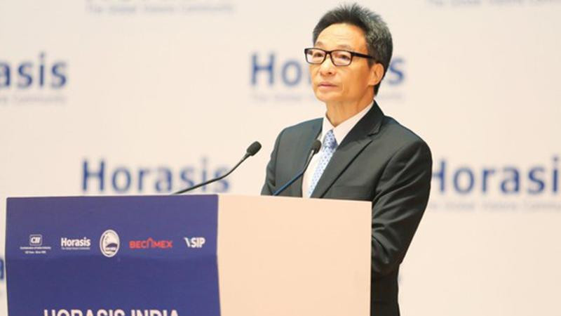 Le vice-Premier ministre Vu Duc Dam prend la parole. Photo : sggp.org.vn