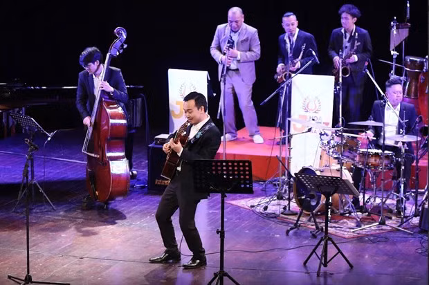 Le premier Festival international de Jazz - Nha Trang comprendra diverses genres, allant du classique à la bossa nova en passant par le jazz-funk et la world music. Photo : thanhnien.vn