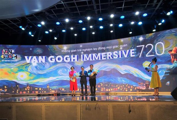 Ouverture de l’espace Van Gogh Immersive 720. Photo : VNA.
