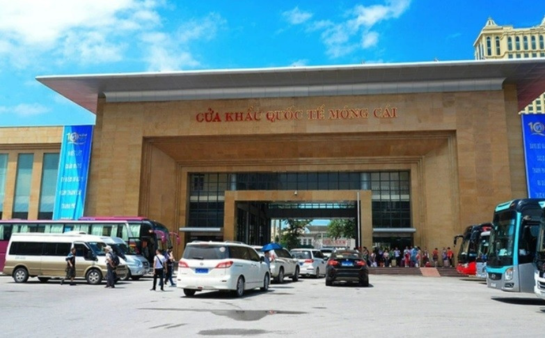 La porte frontière de Mong Cai dans la province de Quang Ninh. Photo: VOV